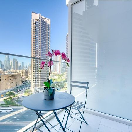 Maison Privee - Luxury, Spacious, Modern Near Burj Khalifa And Dubai Canal Exterior photo