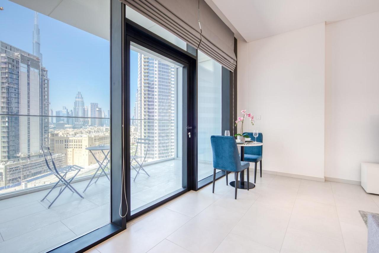 Maison Privee - Luxury, Spacious, Modern Near Burj Khalifa And Dubai Canal Apartment Exterior photo