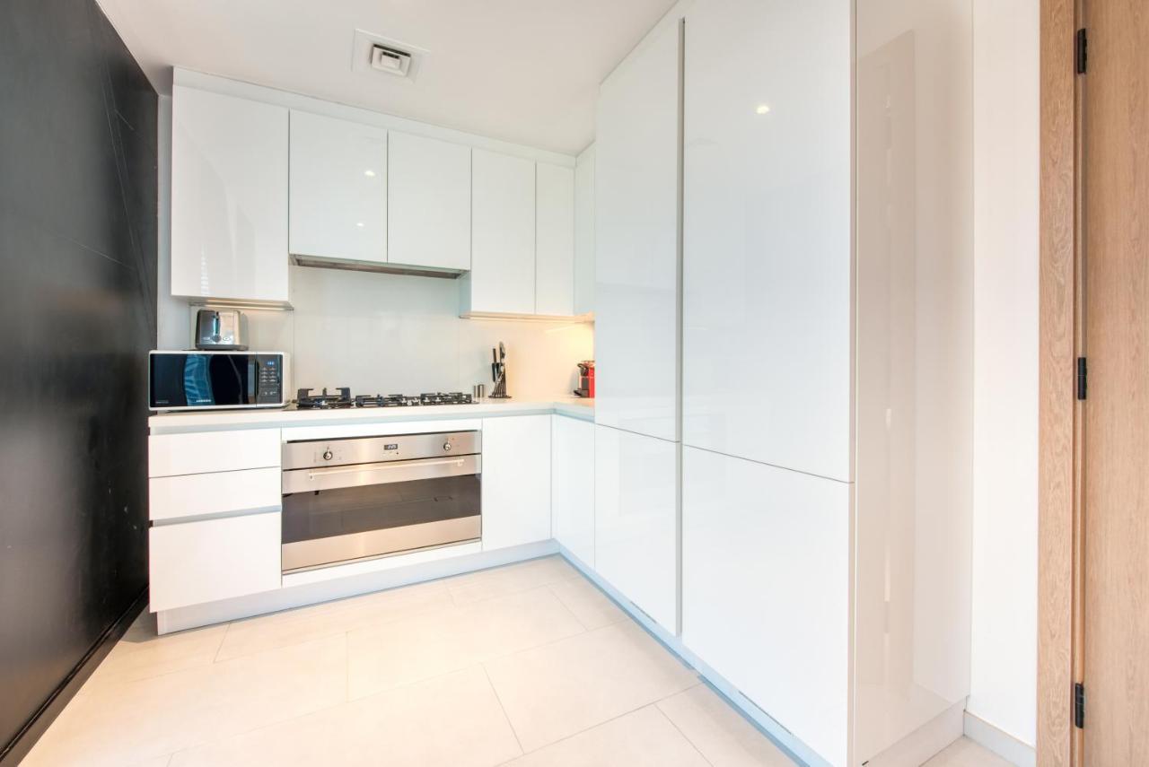 Maison Privee - Luxury, Spacious, Modern Near Burj Khalifa And Dubai Canal Exterior photo