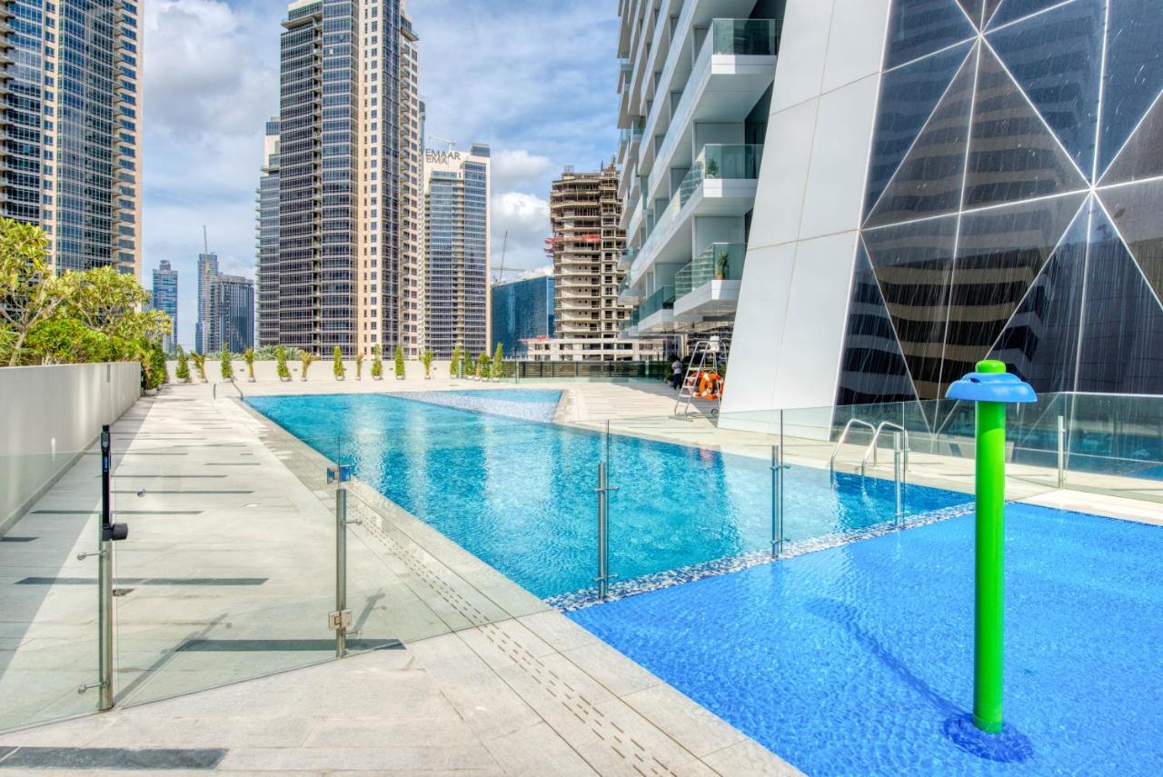 Maison Privee - Luxury, Spacious, Modern Near Burj Khalifa And Dubai Canal Exterior photo